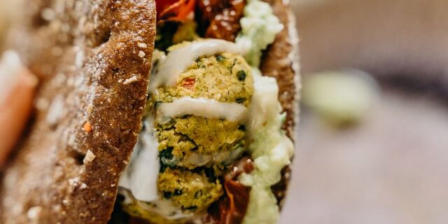 Vegan Half Sandwich Boxed Lunch
