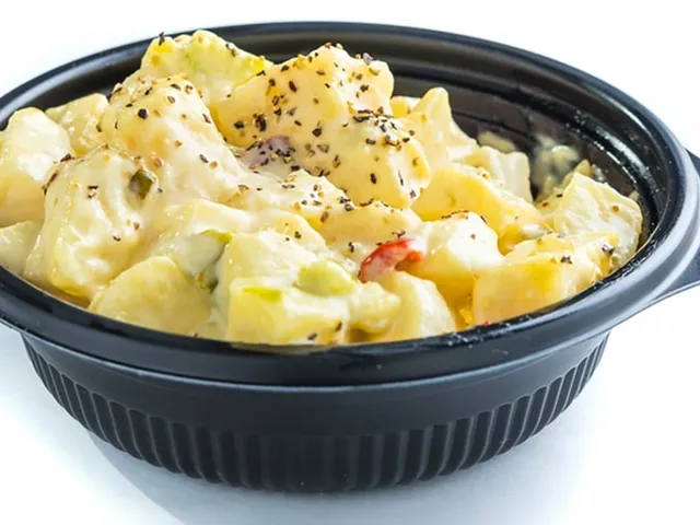 Seasonal potato salad